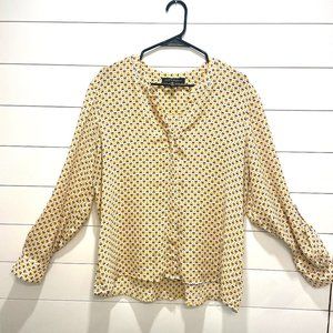Jasmine & Juliana Long Sleeved Blouse